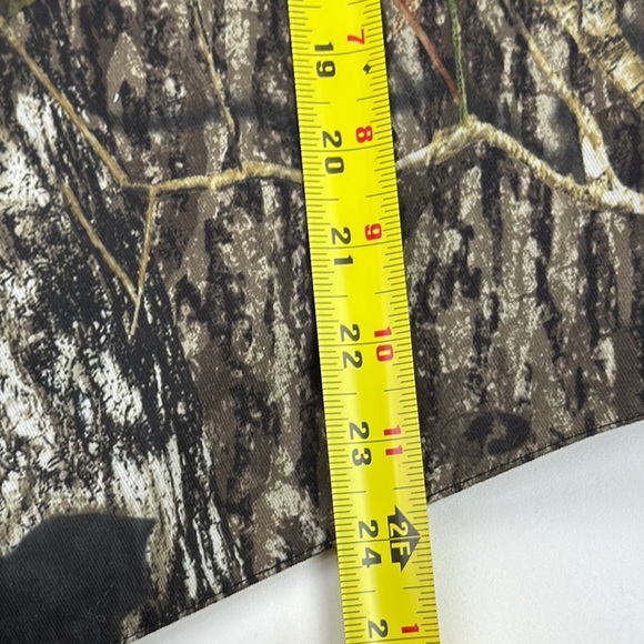 Mossy Oak Green and Brown Camouflage Button Down Tuxedo Vest - Picture 8 of 9